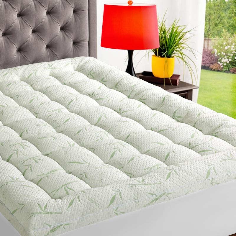 Hotel Luxe Cooling Mattress Topper